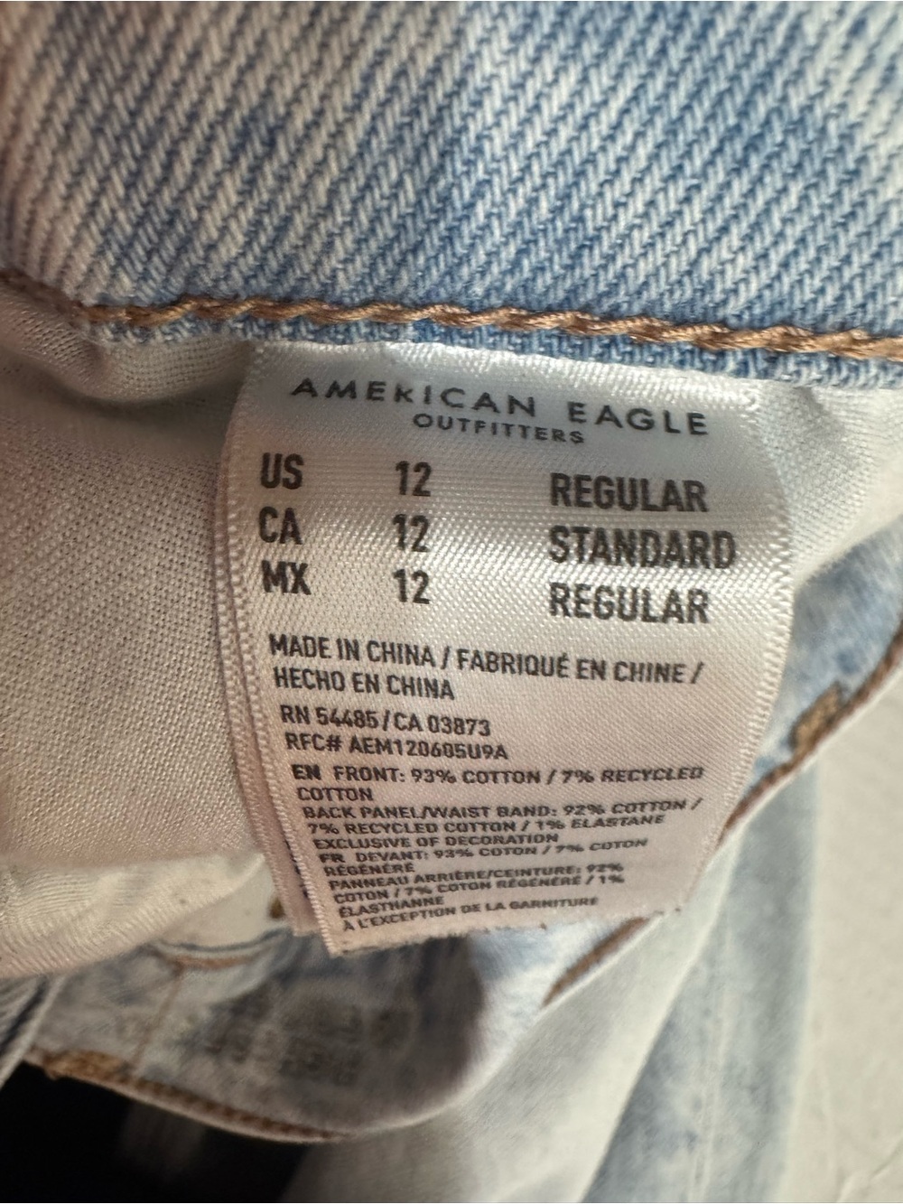 American Eagle Hi Rise Straight Baggy Jeans Size 12 Distressed Cross Over Button - Picture 6 of 7
